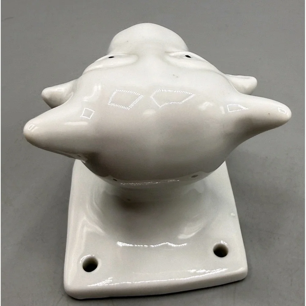 Vintage White Ceramic Cow Head Wall Hook Farmhouse Decor Taiwan 3 Inch